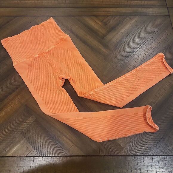 Free People Happiness Runs Leggings XS/S Orange - Picture 1 of 3